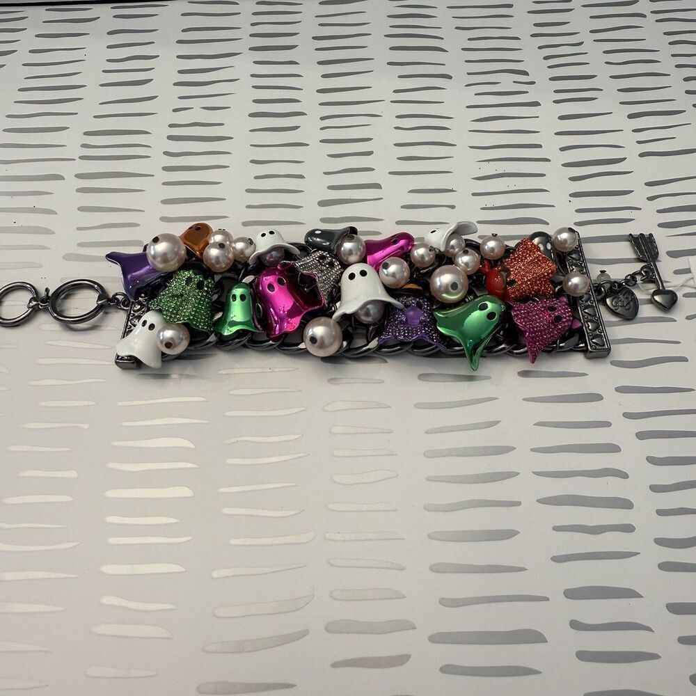 NWT Betsey Johnson Halloween Ghost Charm statement Bracelet Pearls & Charms $168